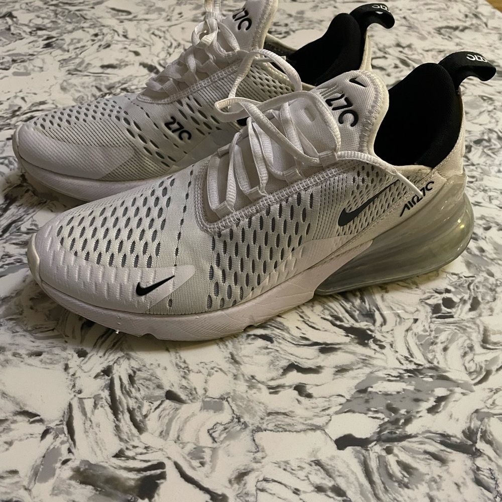 Mens air max 270 white great condition size 8.5
